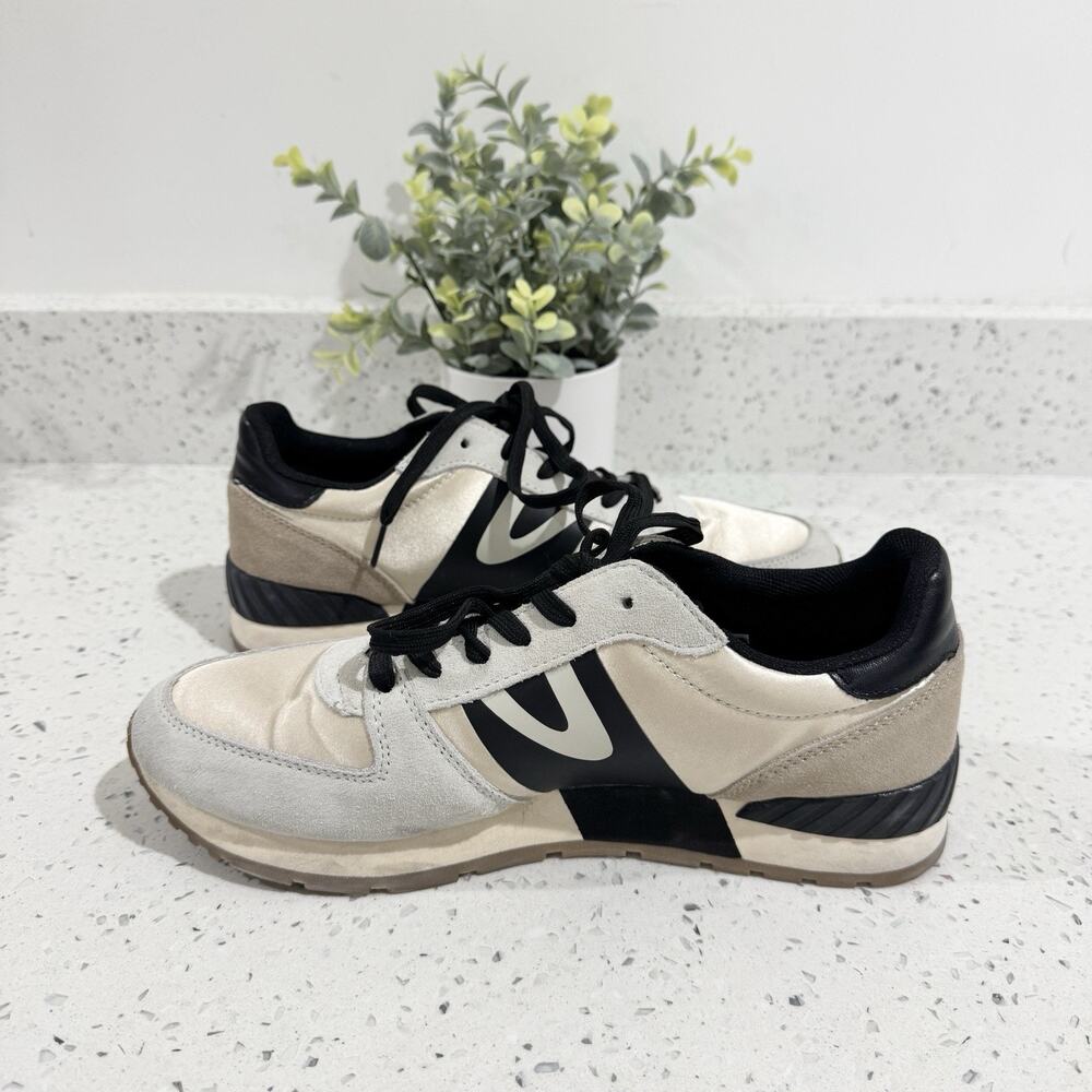 TRETORN Women's Loyola Lace Up Sneakers Size 8.5 Neutral